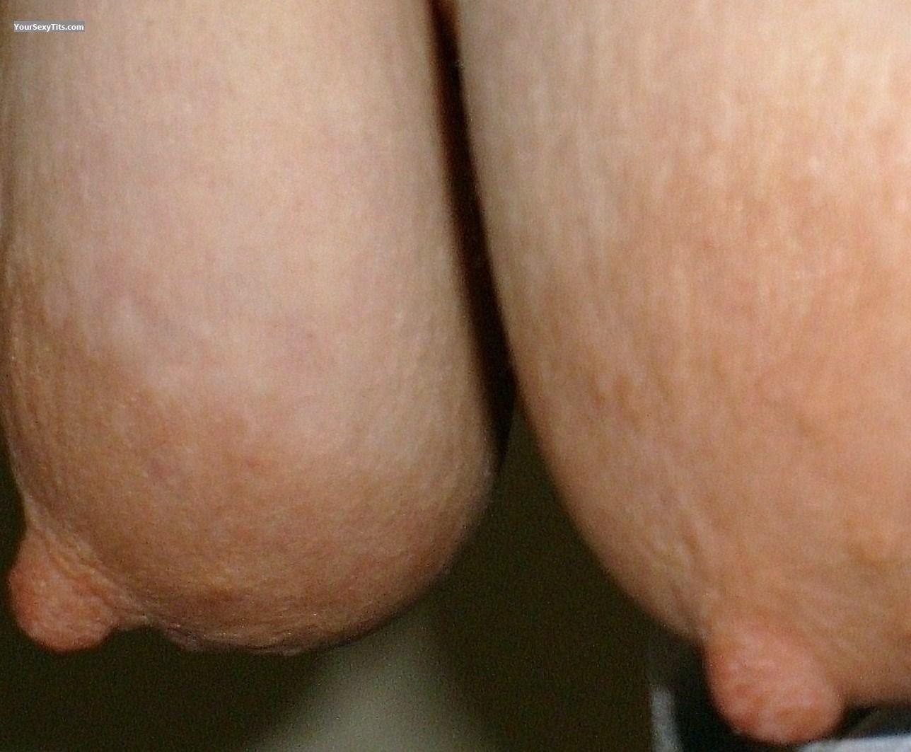 Tit Flash: Big Tits - Momma Tits from United States
